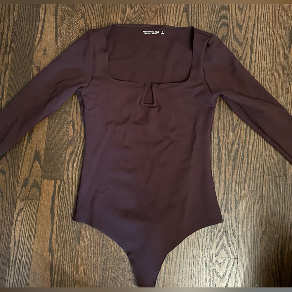 Abercrombie and fitch size medium long sleeve body suit brown